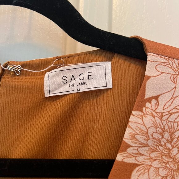 Deep Orange/Yellow S/S Flowy Dress - Picture 3 of 4